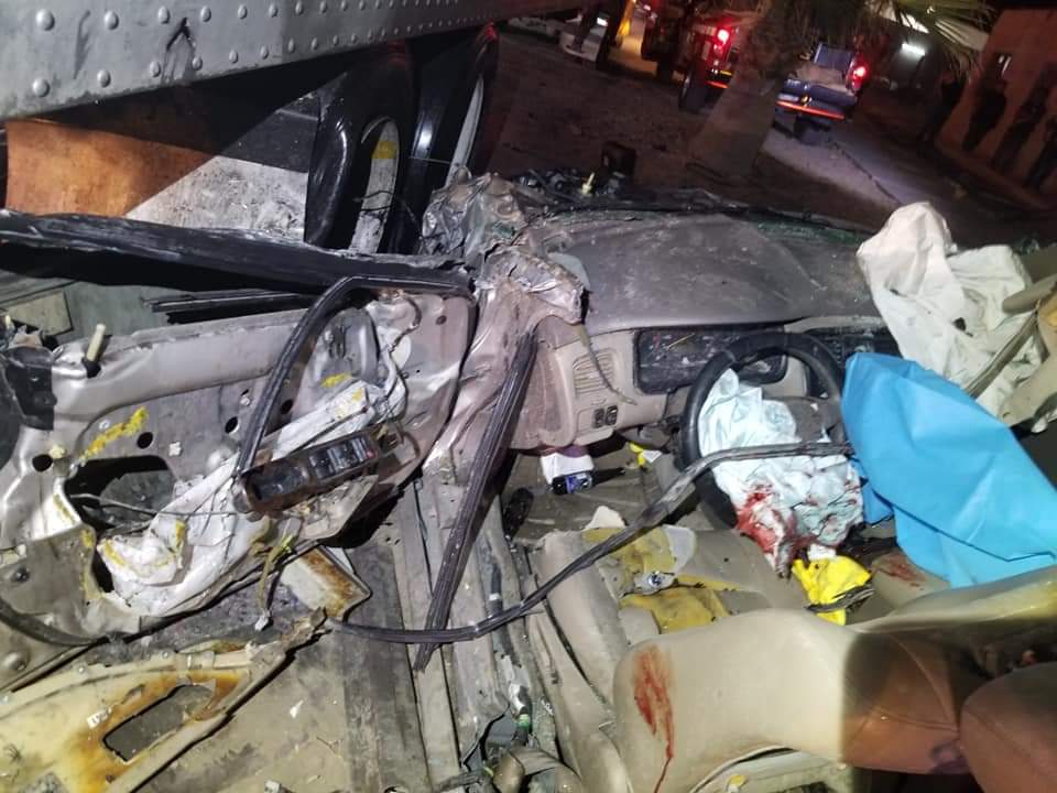 Se Estrella Con Caja De Trailer Estacionado Hay 3 Lesionados El 5to Se Estrella Con Caja De Trailer Estacionado Hay 3 Lesionados El 5to